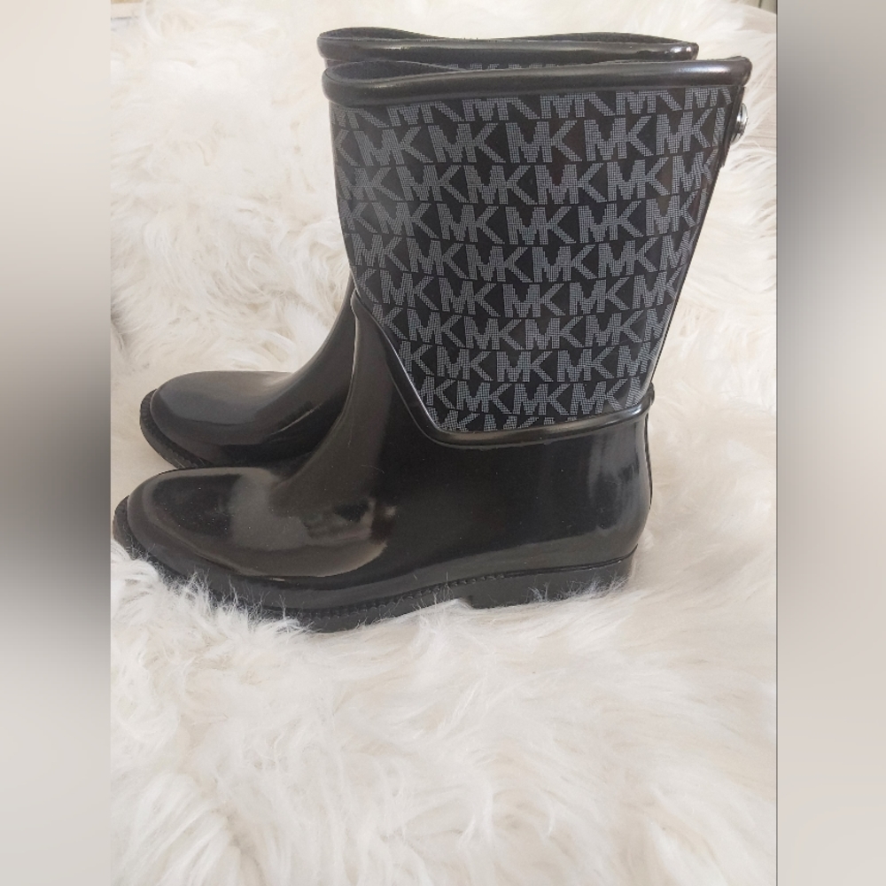 Michael Kors Rain Boots